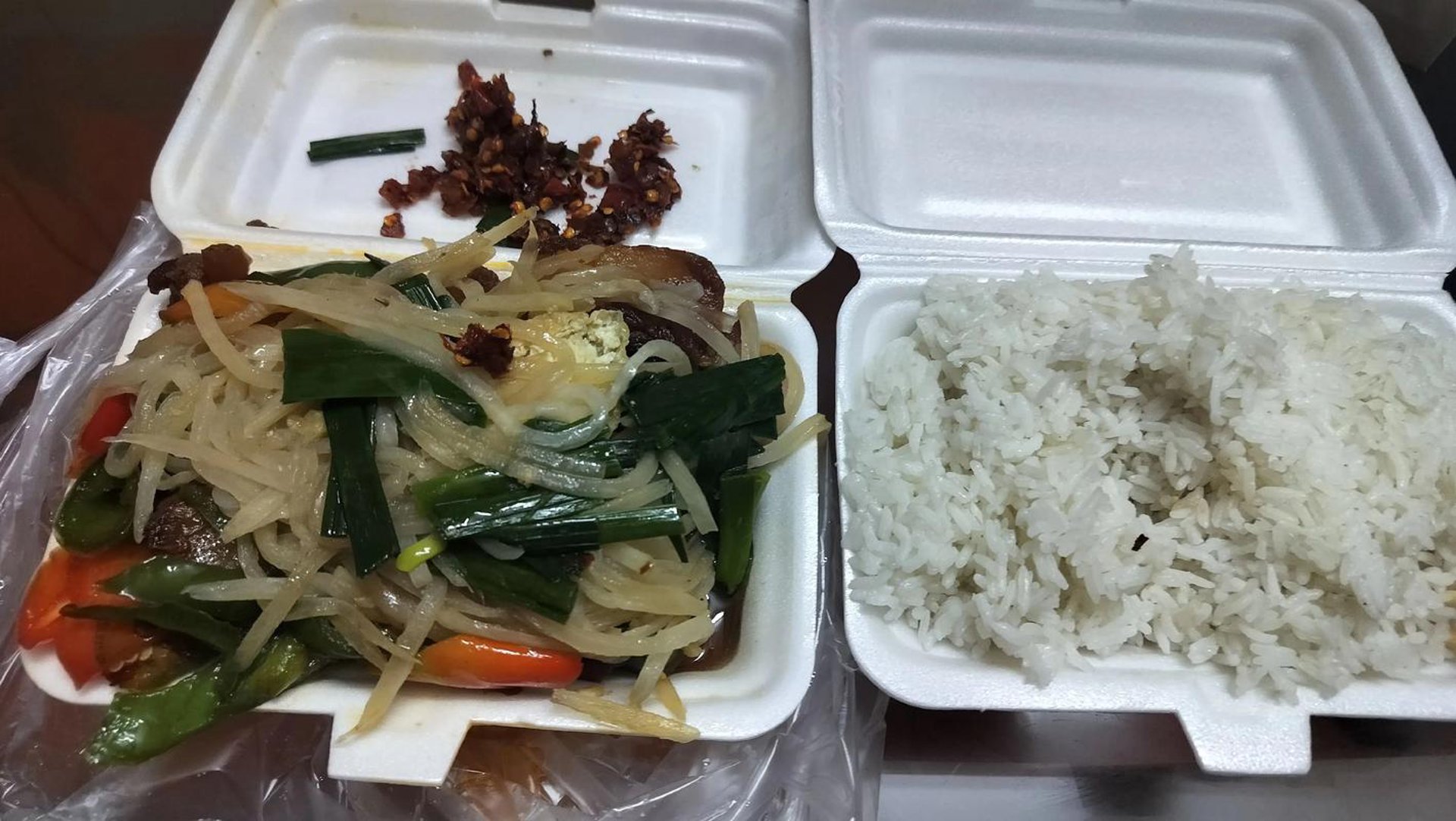 保定快餐怎么选才不踩雷?莲池区这家店把“简餐”吃出了仪式感